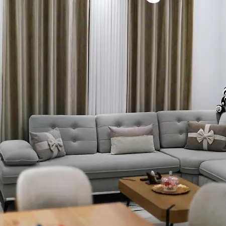 Near Tirana Airport Self Check-in Free Parking Appartement *