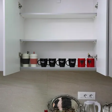 Near Tirana Airport Self Check-in Free Parking Appartement Kamez